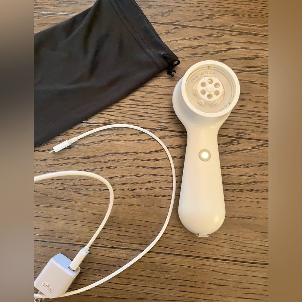 Used working Clarisonic mia prima